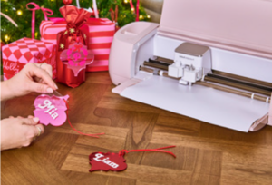 CRICUT Explore 4 Essentials Bundle