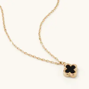BEVILLE JEWELLERS 45cm Onyx Clover Pendant Necklace