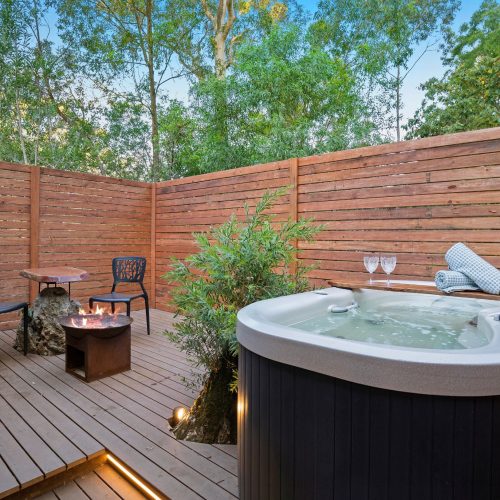 xr:d:DAFTSinviuA:4,j:43203296480,t:22120600